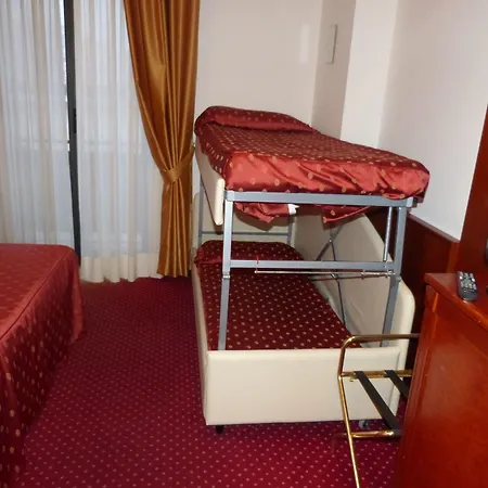 Hotel Joli-2