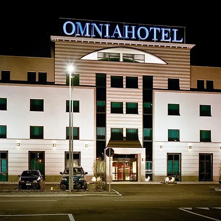 Hotel Omnia-3