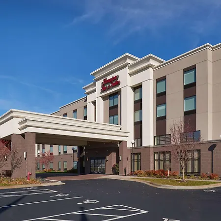 Hampton Inn & Suites Rogers-2