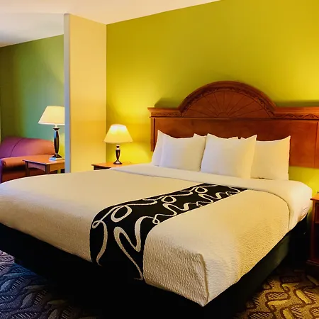 La Quinta By Wyndham Fort Smith-3