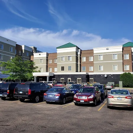 Grandstay Apple Valley-2