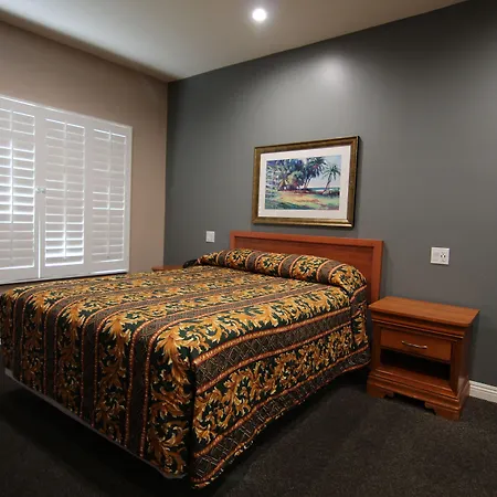 Dunes Inn - Wilshire (Adults Only)-3