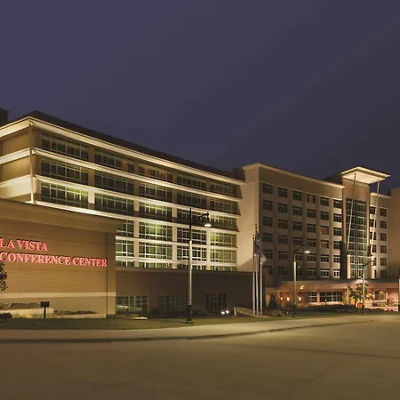Embassy Suites Omaha- La Vista/ Hotel & Conference Center-3