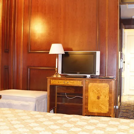 Boutique Hotel Trevi-3