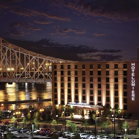 Hotelumiere At The Arch Hotel & Casino - A Caesars Rewards Destination-3