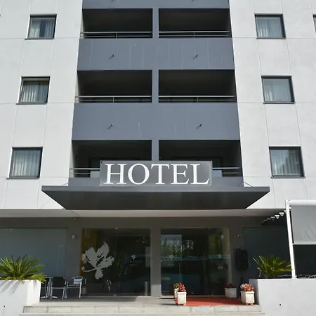Paredes Hotel Apartamento-2