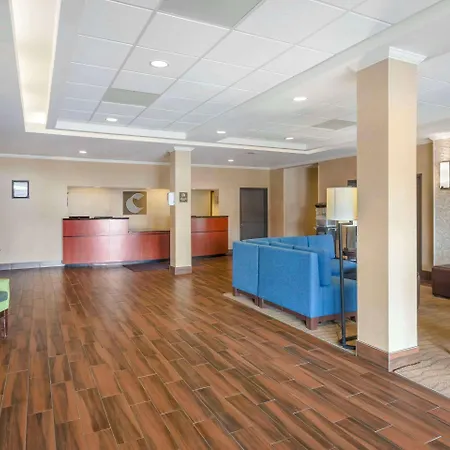 Comfort Inn & Suites Blytheville-3
