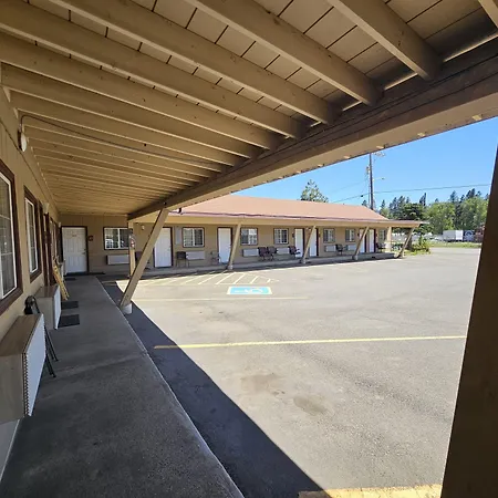 Cle Elum Travelers Inn-2