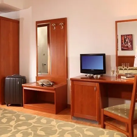 CiampinoHotel-3