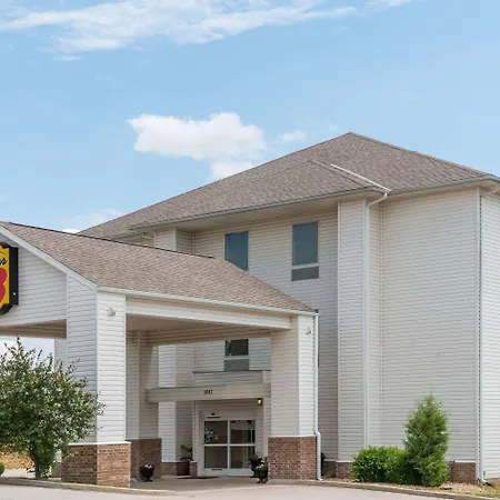 Super 8 By Wyndham Rolla-3