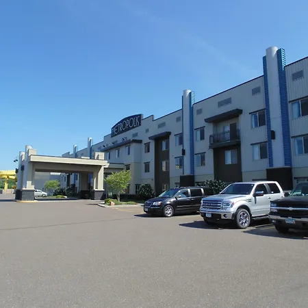 Metropolis Resort - Eau Claire-2