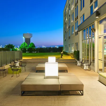 Aloft By Marriott Plano-3