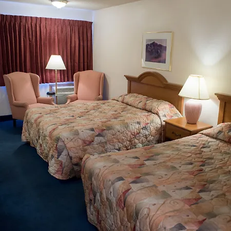 Motel 8 Laramie-3