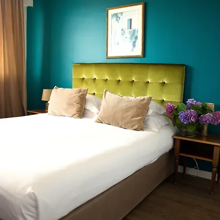 Adonis Ajaccio - Hôtel Albion-3