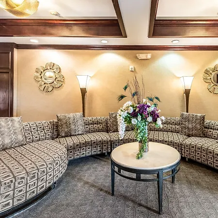 Red Lion Inn & Suites Mineral Wells-3