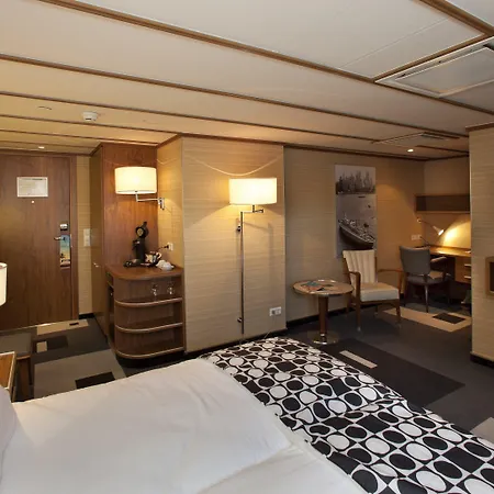ss Rotterdam Hotel en Restaurants-3