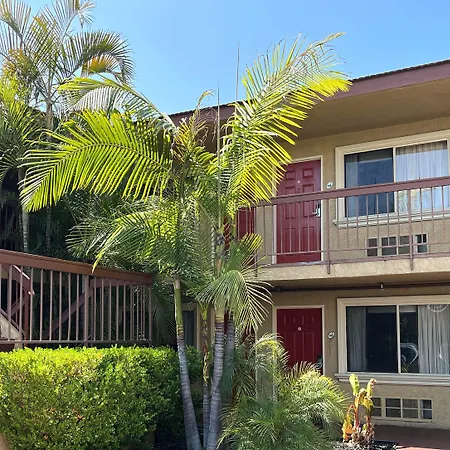 Rivera Inn & Suites Motel-3