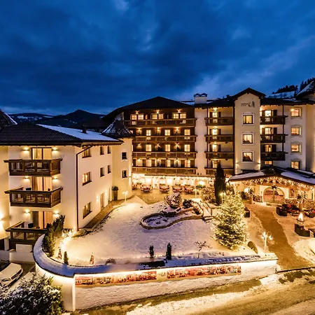 Almhof Hotel Call-2