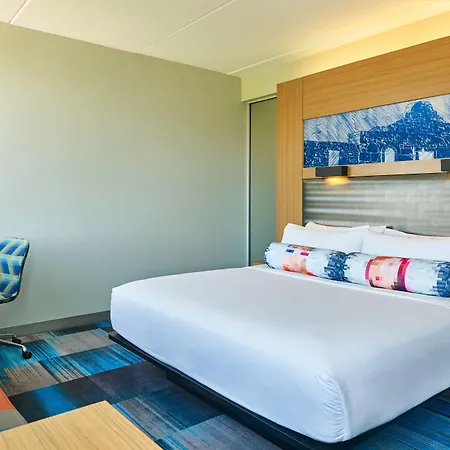 Aloft By Marriott San Antonio Airport-3