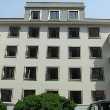 Hotel Re Di Roma-3