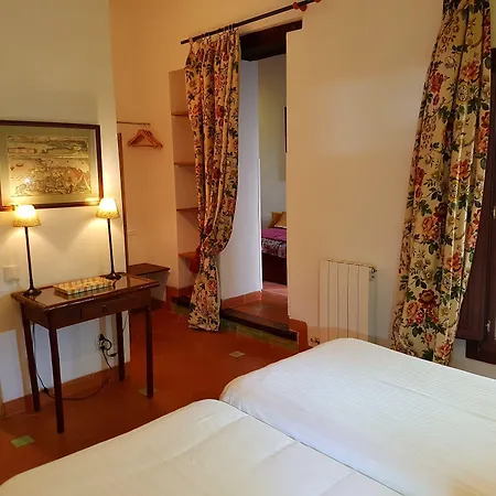 Palacio Del Cobertizo De Santa Ines-2
