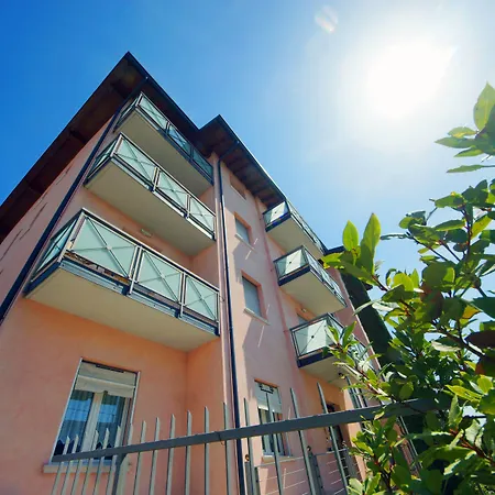 Hotel Clarin 14 By Dori-2