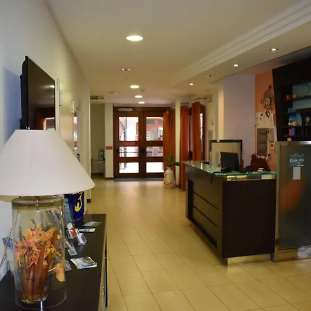 Hotel Il Portico-3