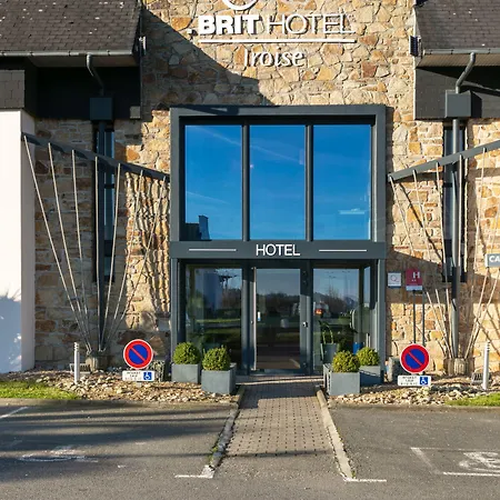 Brit Hotel Iroise Brest-2