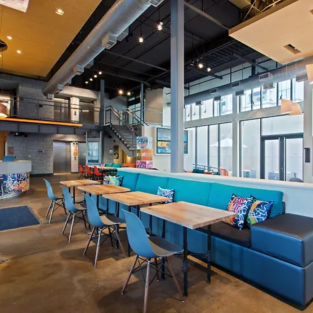 Aloft By Marriott Birmingham Soho Square-2