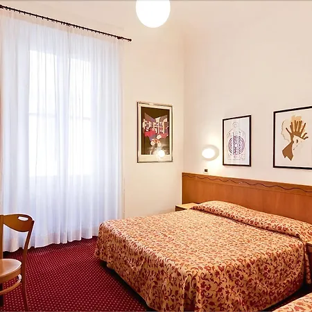 Hotel Nuova Italia-2