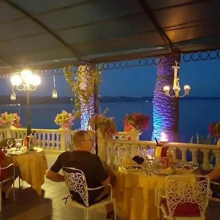 Hotel Royal-3