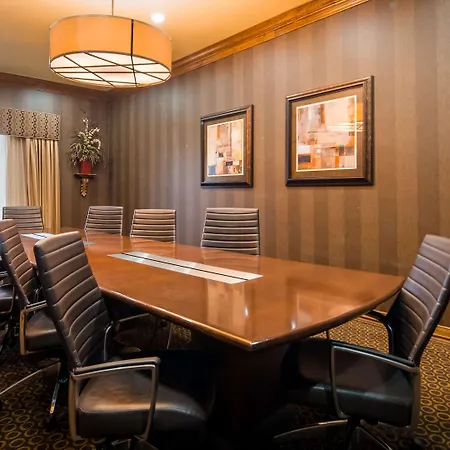 Best Western Plus Christopher Inn & Suites-2