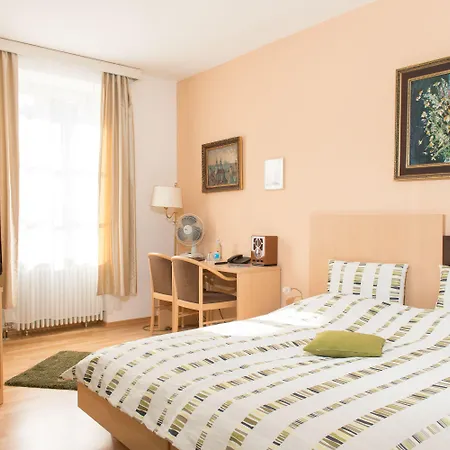 Hotel Am Friedrichsbad-2