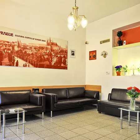 Hotel Golden City Garni-2