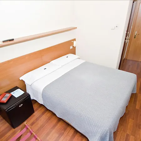 Hotel Europa-2