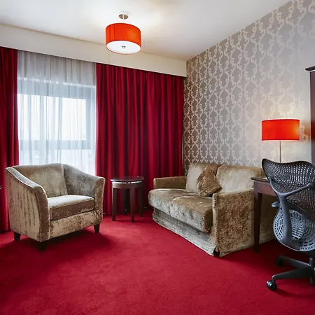 Hilton Garden Inn Aberdeen-2