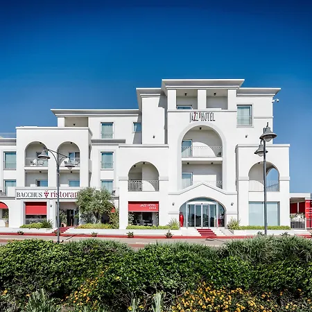 Jazz Hotel-2