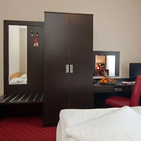 Hotel Savoy-3