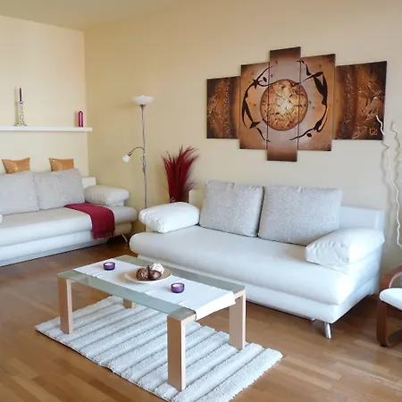 Trendy Deluxe Apartments-2