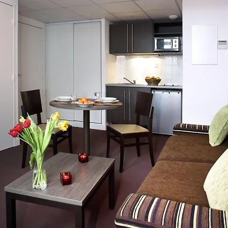 Aparthotel Adagio Access Toulouse St Cyprien-2