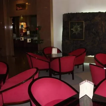 Hotel Dighton-2