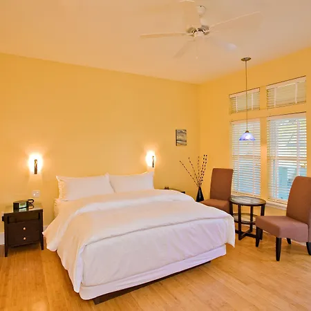 Pacific Blue Inn-3