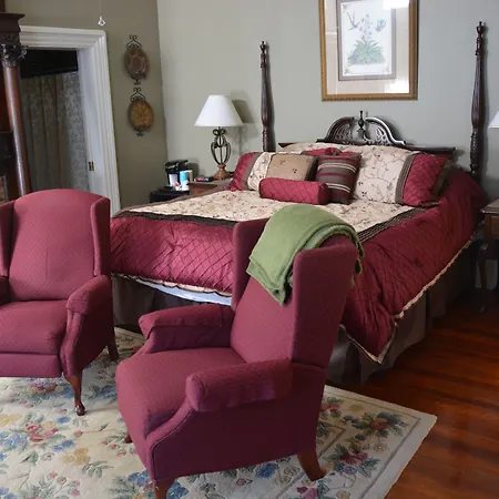 Page House Bed & Breakfast-2