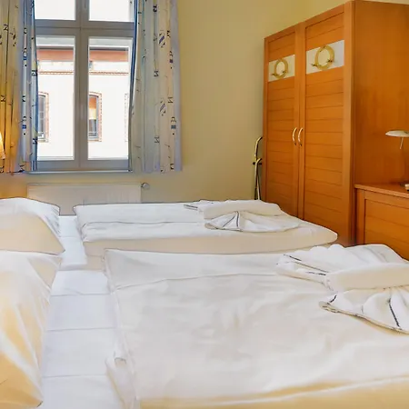 Hiddenseer Hotel-2