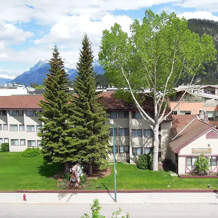 Homestead Inn Banff-3