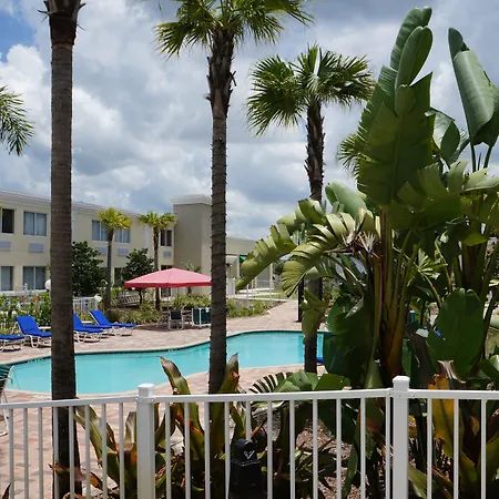 Quality Inn & Suites Tampa Near Fairgrounds And Casino-2