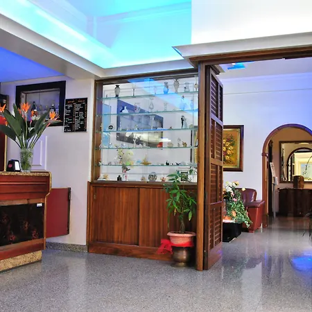 Hotel Mediterraneo-3