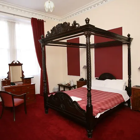 Clifton Hotel-3