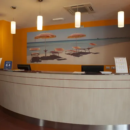 Club Azzurro Hotel&Resort-3