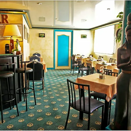 Hotel De Clisson Saint Brieuc-3